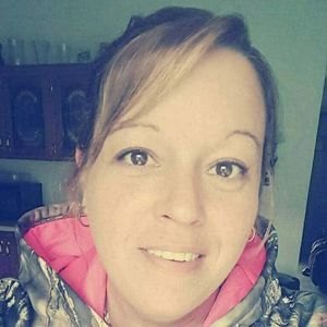 Meet your Posher, Stacy